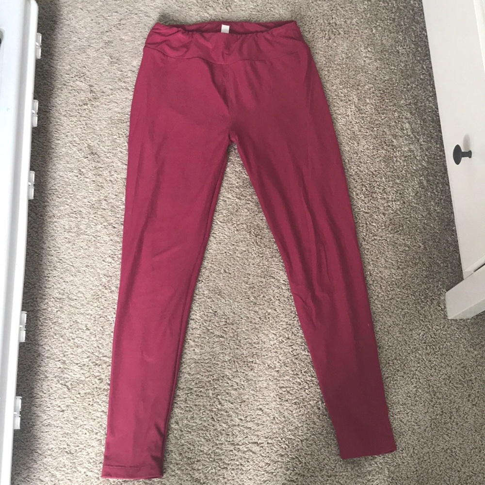 Lularoe OS maroon leggings